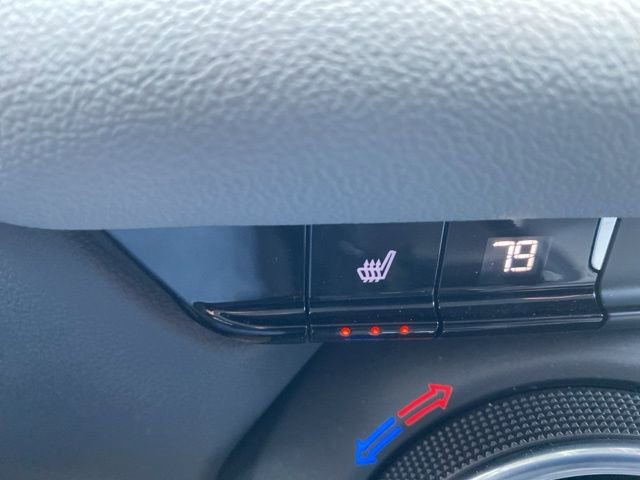 Used 2022 Chevrolet Blazer LT image 13