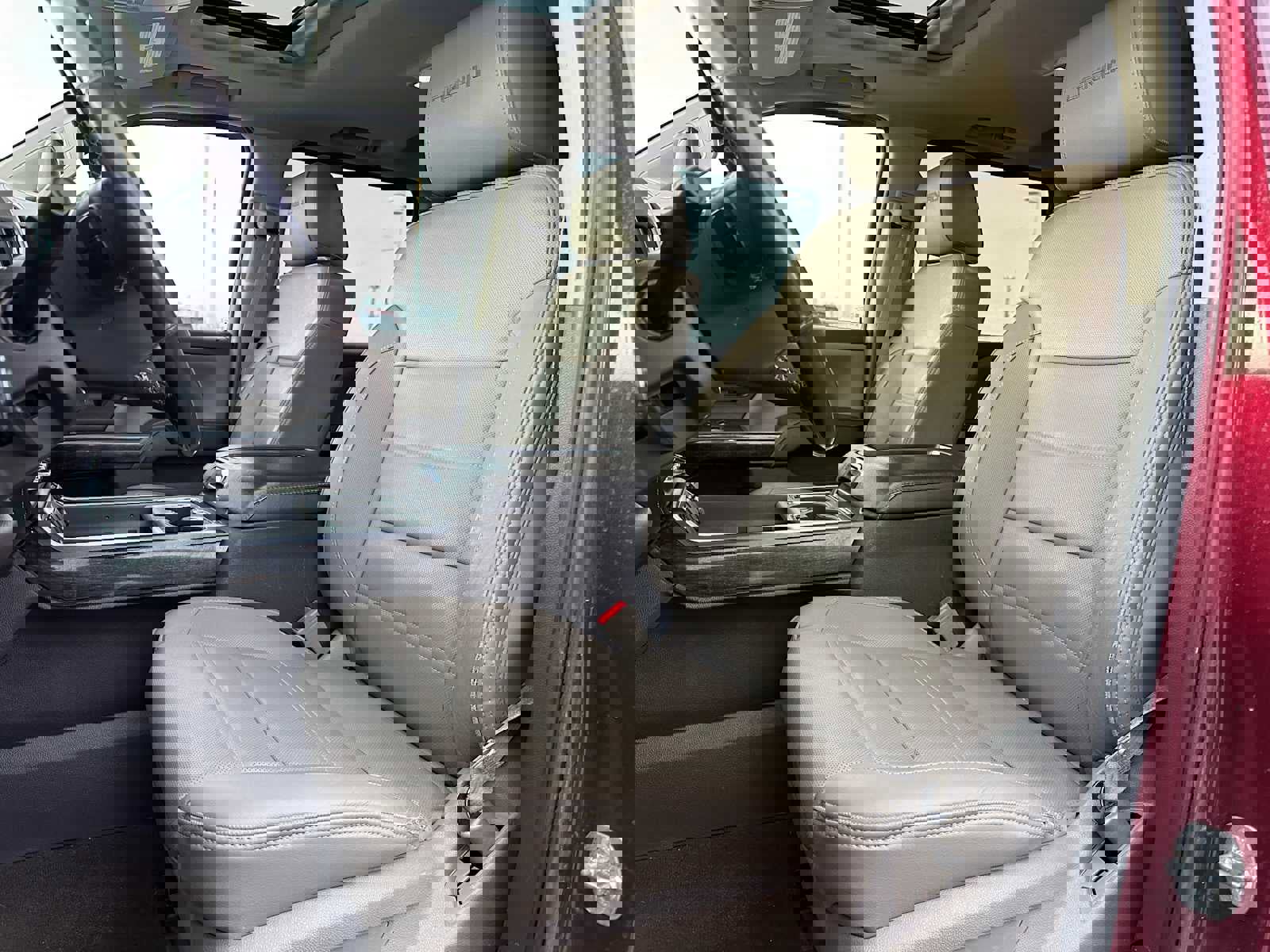 Used 2015 GMC Sierra 1500 Denali w/ Driver Alert Package image 21