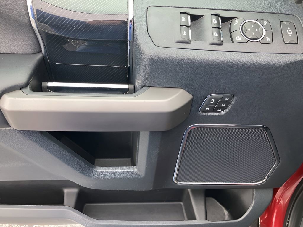 Used 2022 Ford F350 Platinum w/ Tremor Off-Road Package image 22