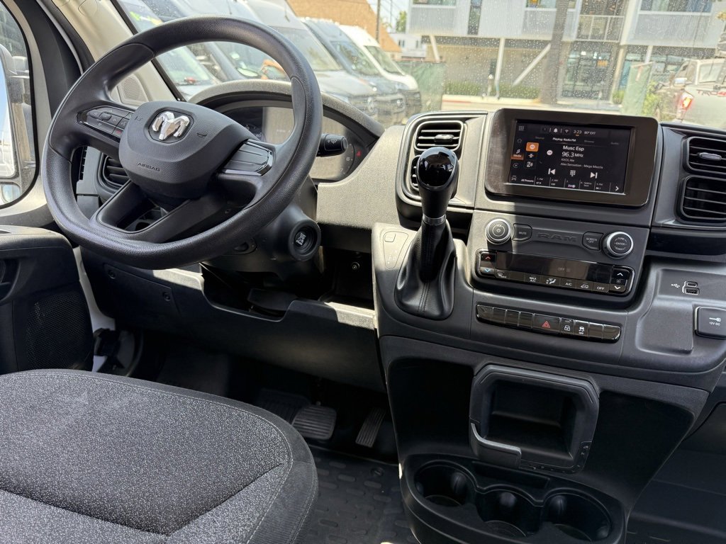 Used 2023 RAM ProMaster 2500 image 15