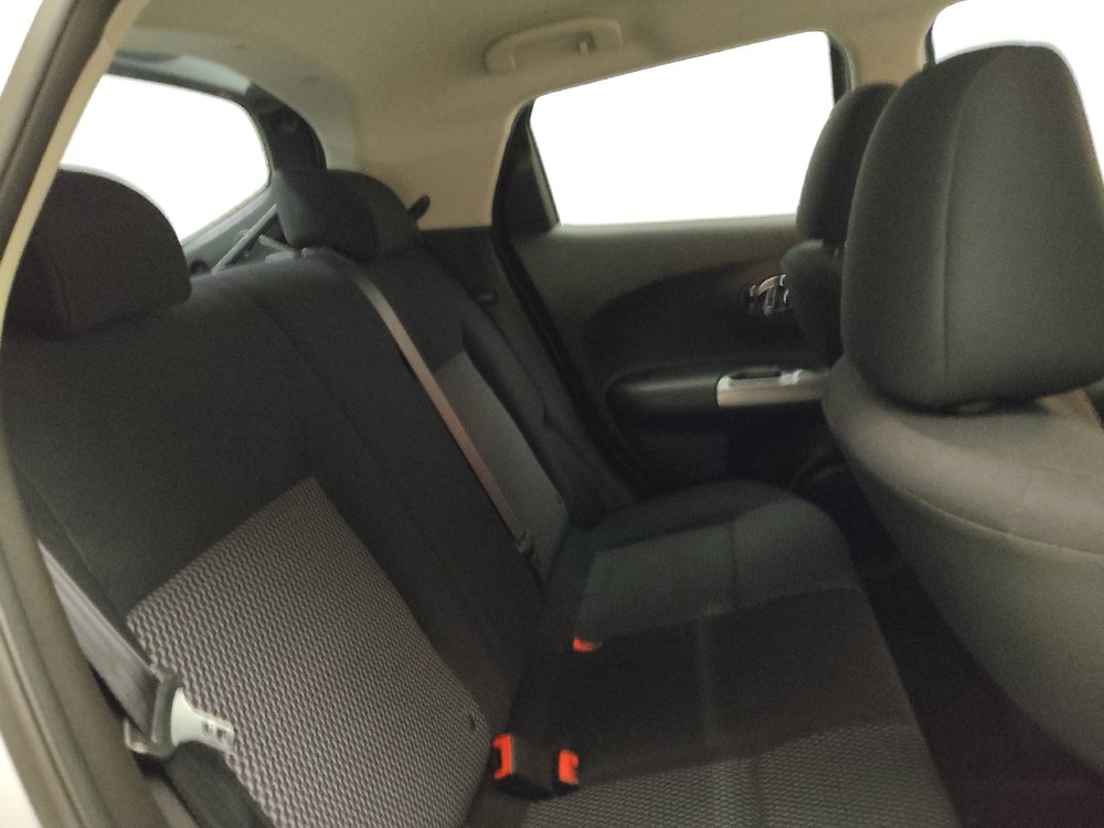 Used 2017 Nissan Juke S FWD image 19