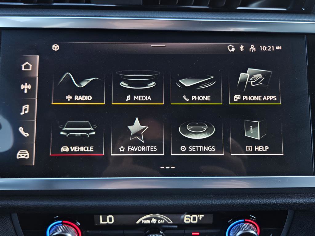 Used 2025 Audi Q3 2.0T Premium image 11