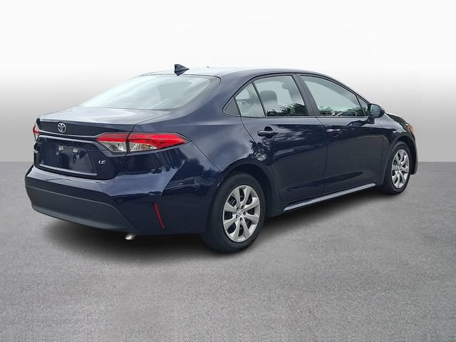 Used 2025 Toyota Corolla LE FWD image 4