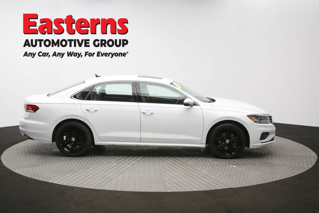Used 2022 Volkswagen Passat 2.0T SE image 43