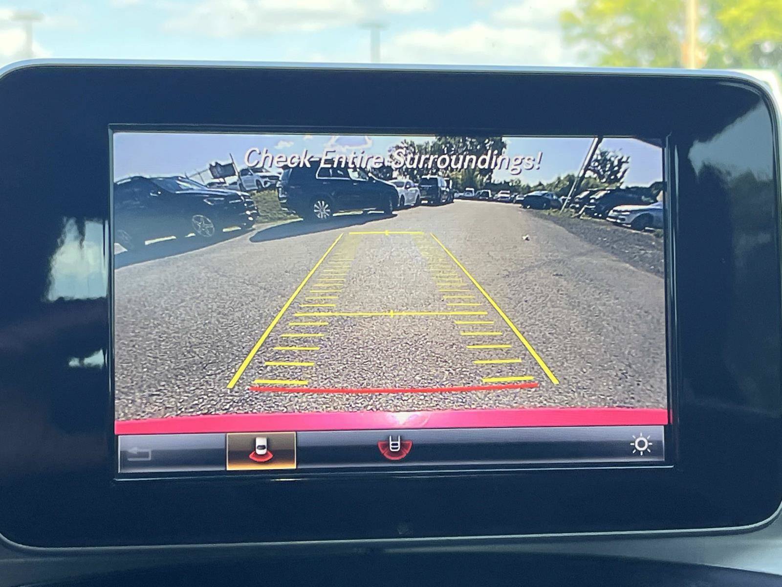 Used 2018 Mercedes-Benz C 300 4MATIC Sedan image 36