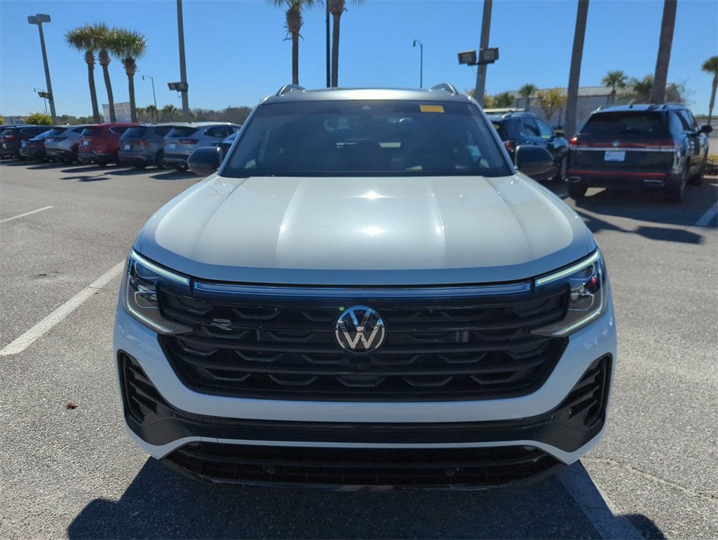 Used 2025 Volkswagen Atlas SEL Premium R-Line image 15