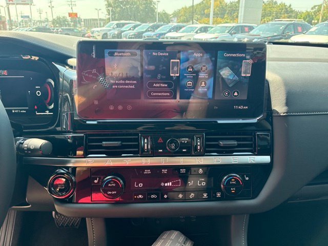 New 2026 Nissan Pathfinder SL w/ SL Premium Package FWD image 14