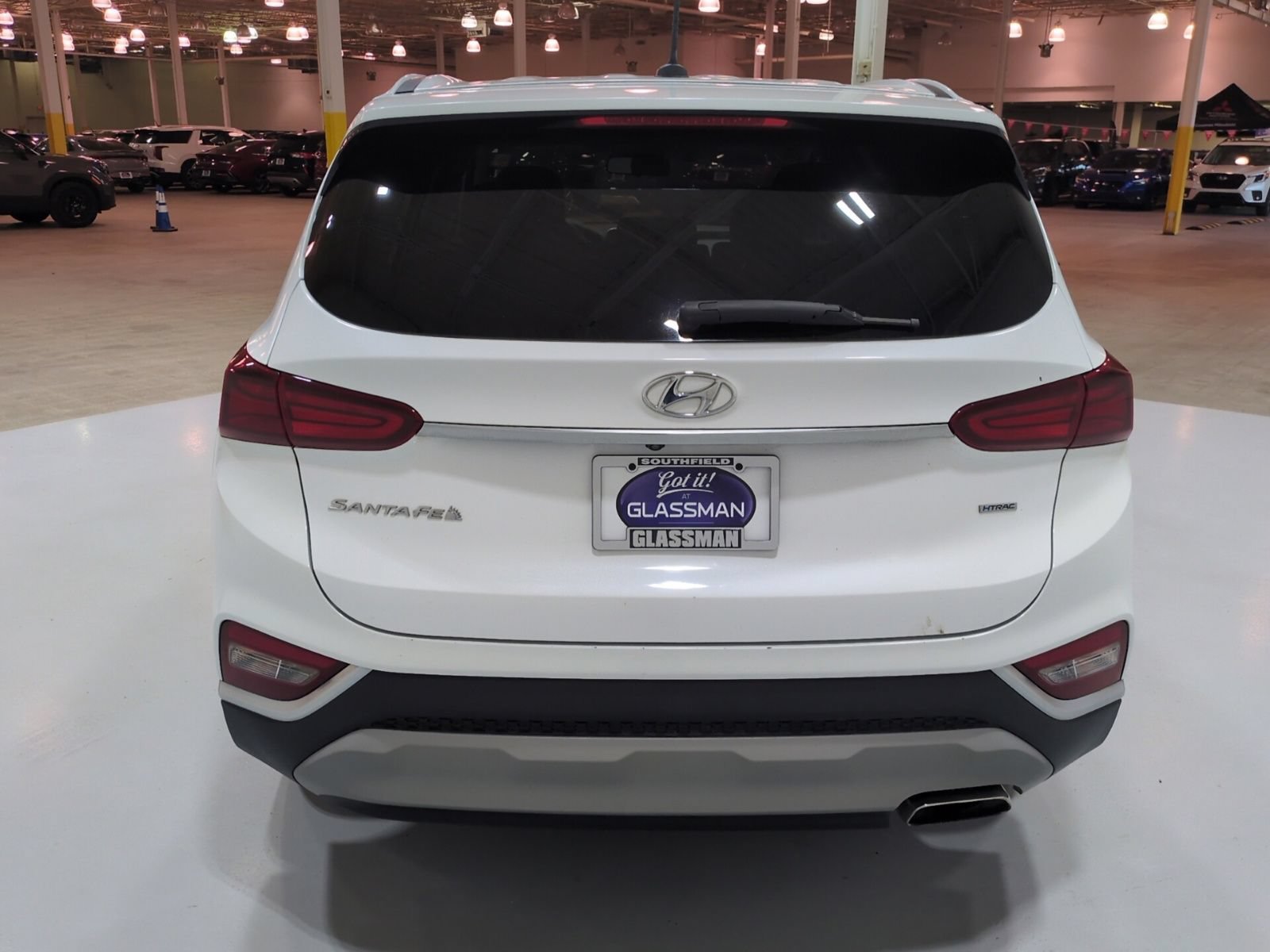 Used 2019 Hyundai Santa Fe SE AWD/4WD image 4