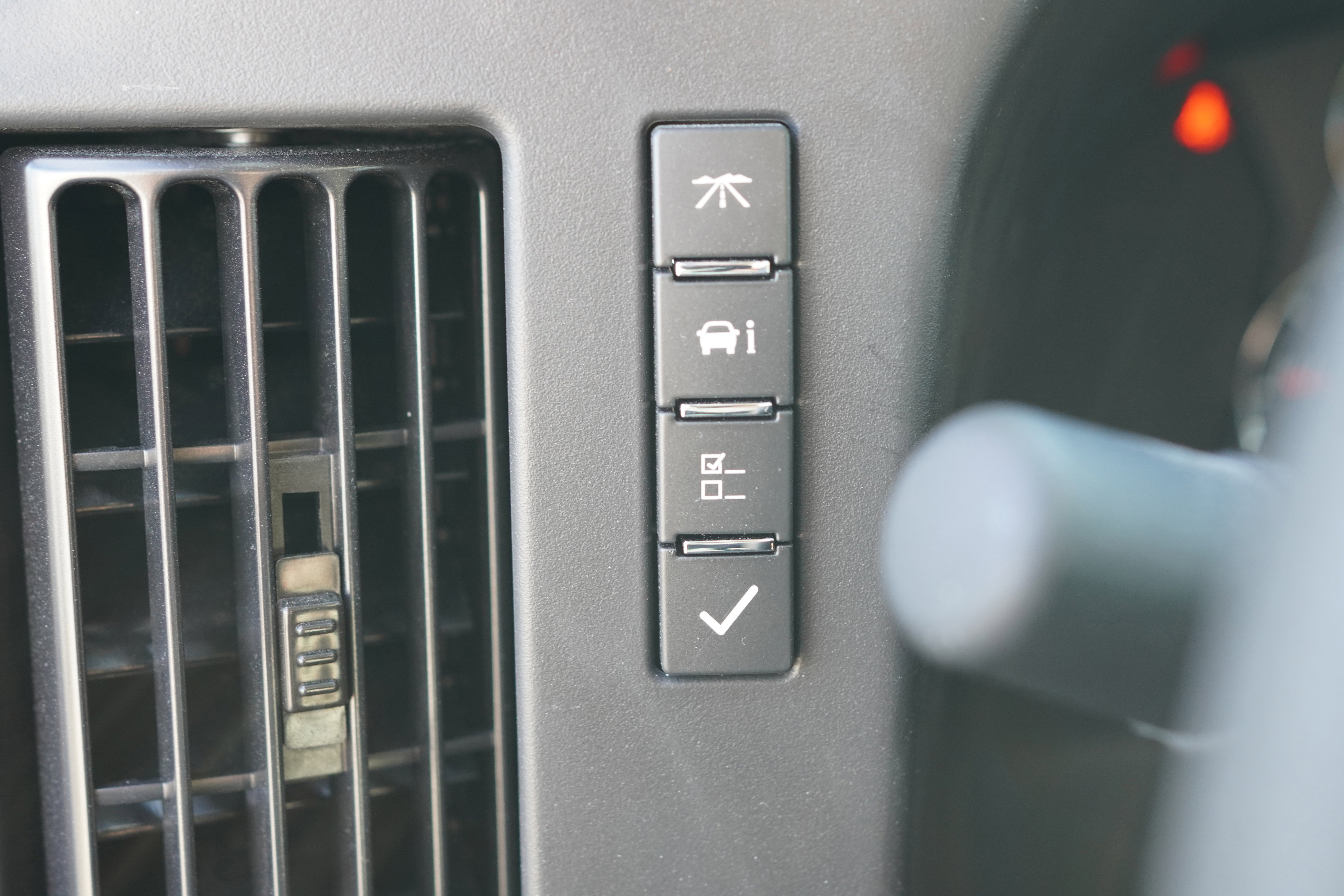 New 2025 GMC Savana 3500 w/ Power Convenience Package image 20