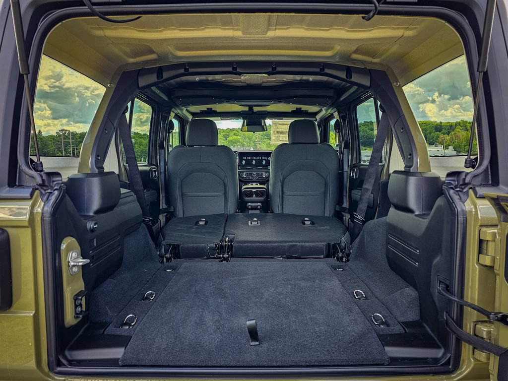 New 2026 Jeep Wrangler Unlimited Sport AWD/4WD image 32