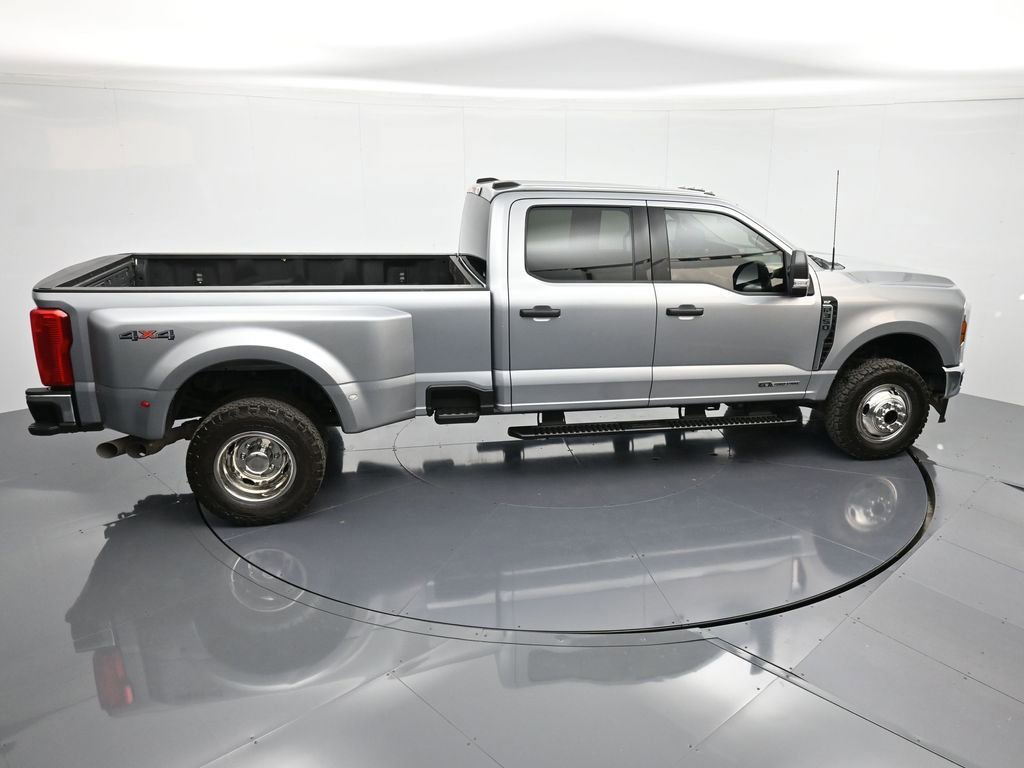 Used 2024 Ford F350 XLT image 29