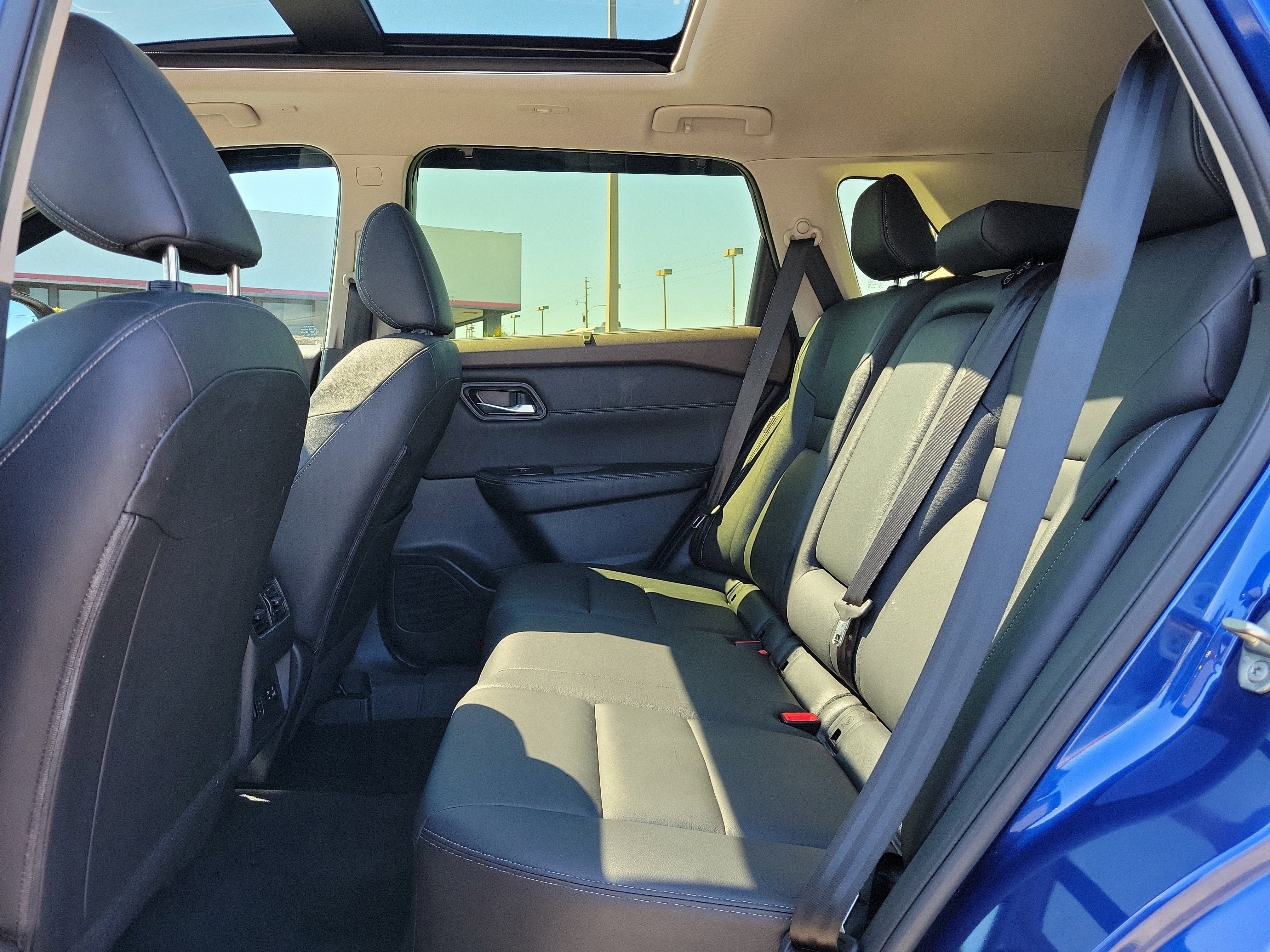 Certified 2023 Nissan Rogue SL w/ SL Premium Package image 17