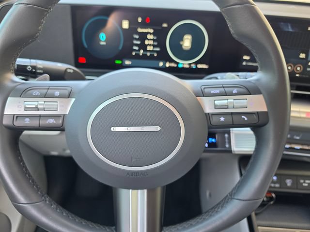 Used 2024 Hyundai Kona SEL FWD image 39