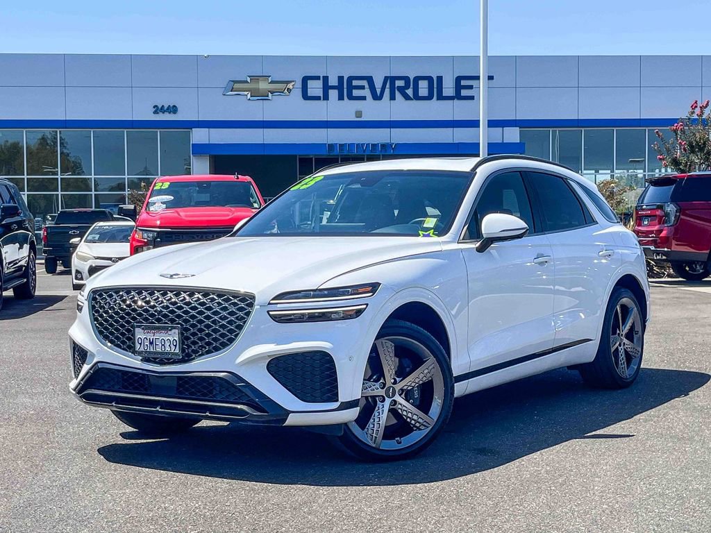 Used 2023 Genesis GV70 2.5T w/ Sport Prestige Package