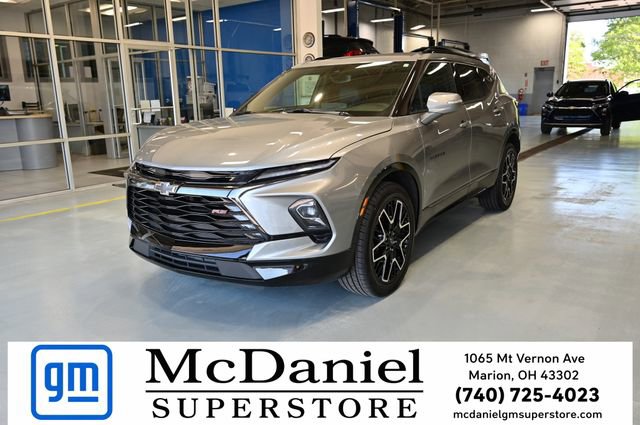 Used 2024 Chevrolet Blazer RS w/ LPO, Floor Liner Package FWD image 1