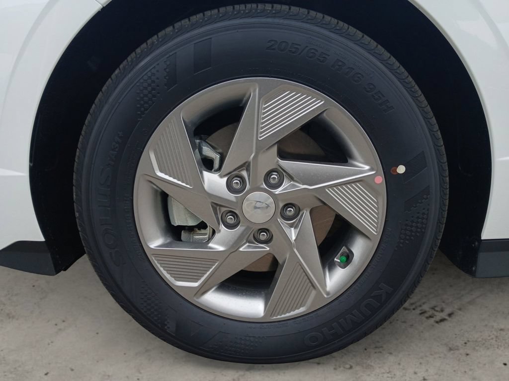 New 2026 Hyundai Sonata SE FWD image 15
