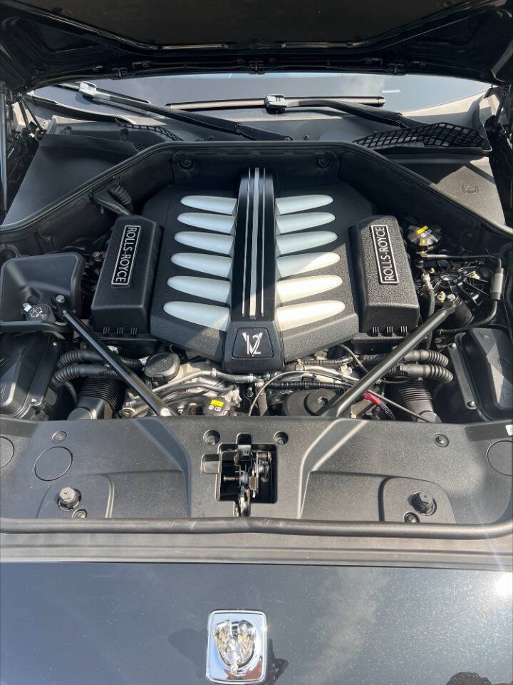 Used 2016 Rolls-Royce Wraith RWD image 26