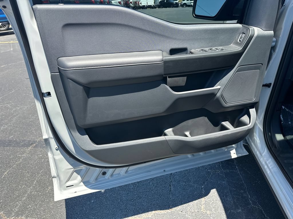 New 2026 Ford F150 STX w/ Equipment Group 200A RWD image 10