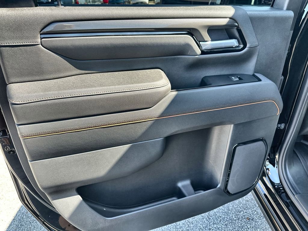 New 2026 GMC Sierra 3500 AT4 w/ AT4 Premium Plus Package image 15