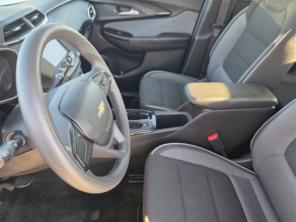 Used 2022 Chevrolet TrailBlazer LS image 9