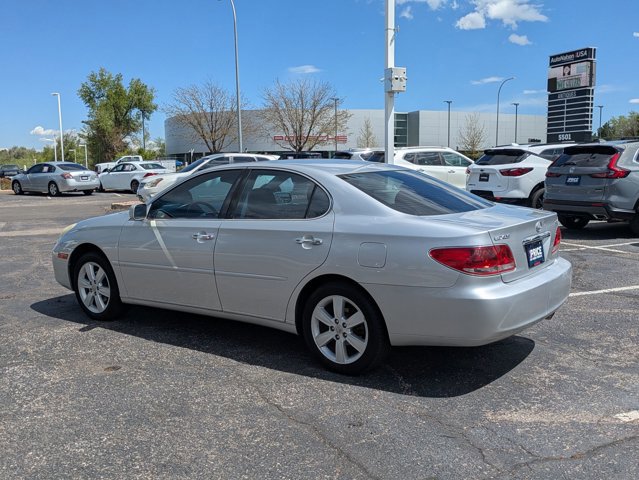 Used 2005 Lexus ES 330 FWD image 7