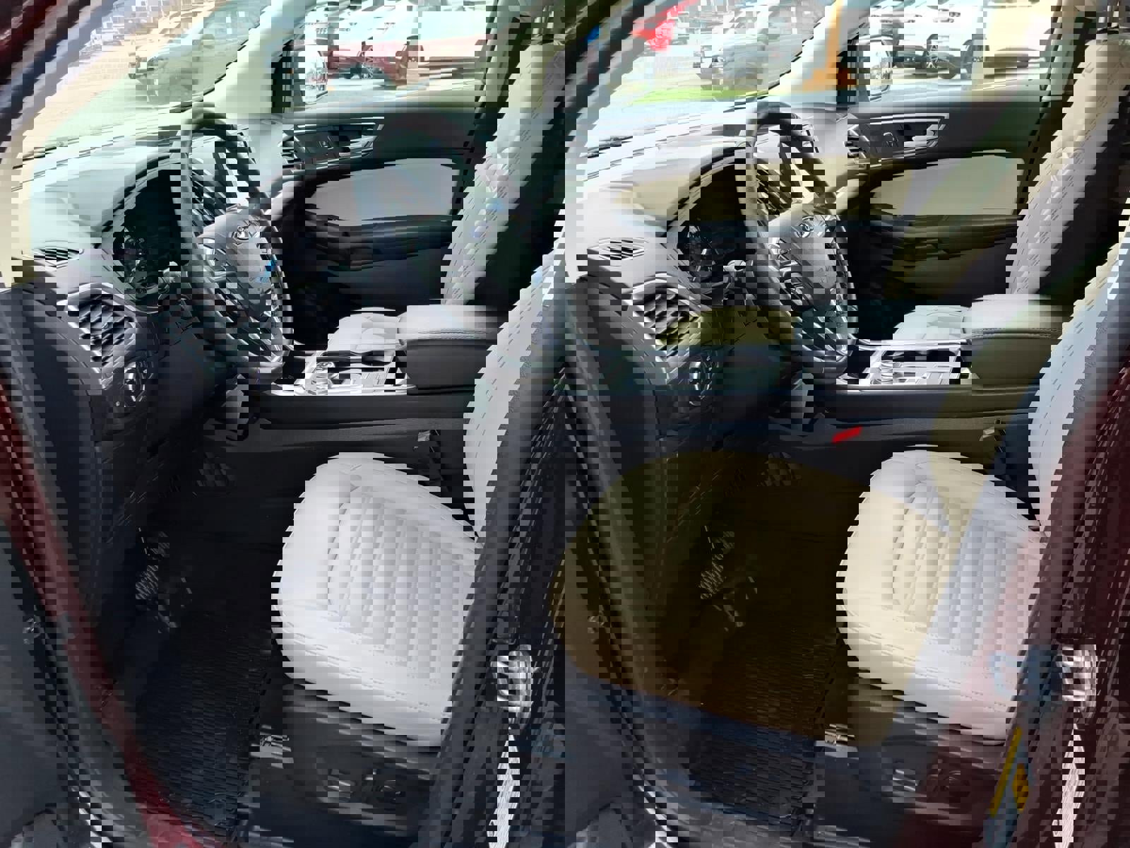 Used 2023 Ford Edge SEL w/ Convenience Package image 11