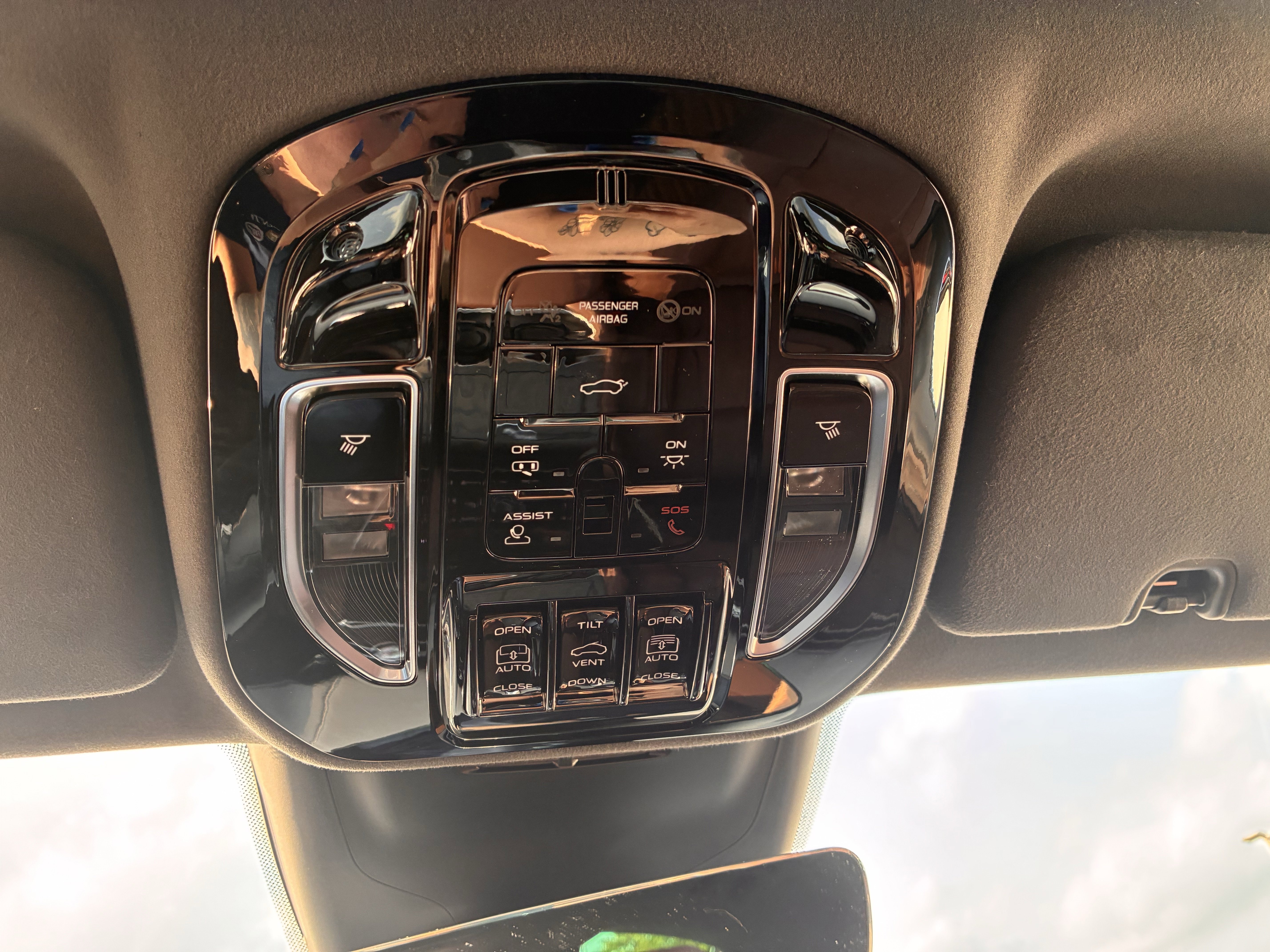 New 2025 Maserati Grecale GT image 28