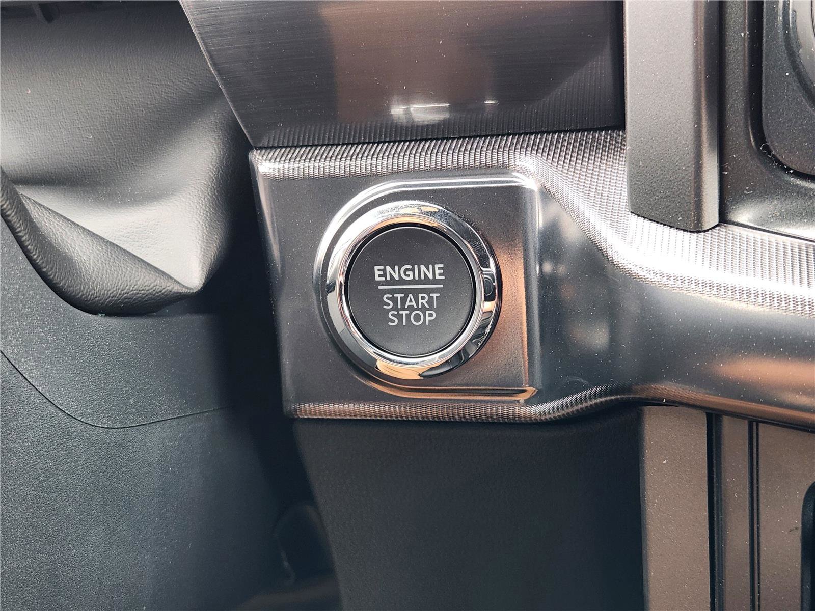 New 2026 Ford F150 Lariat w/ Equipment Group 502A High AWD/4WD image 16