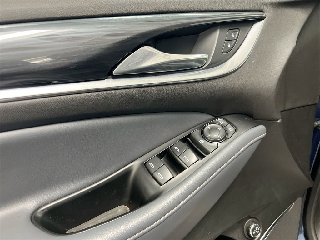 Used 2023 Buick Enclave Essence w/ Experience Buick Package image 22