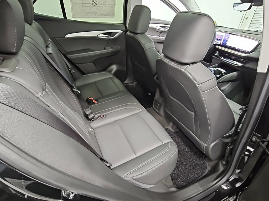 New 2026 Buick Envision Avenir image 40