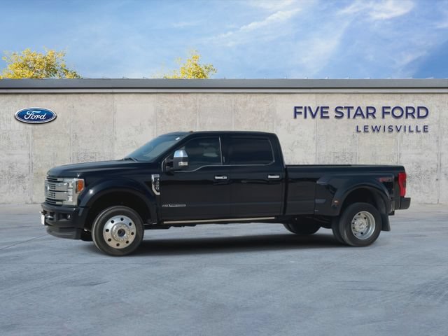 Used 2017 Ford F450 Platinum w/ Platinum Ultimate Package AWD/4WD image 4