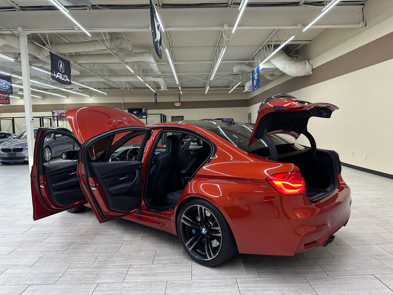 Used 2018 BMW M3 image 52