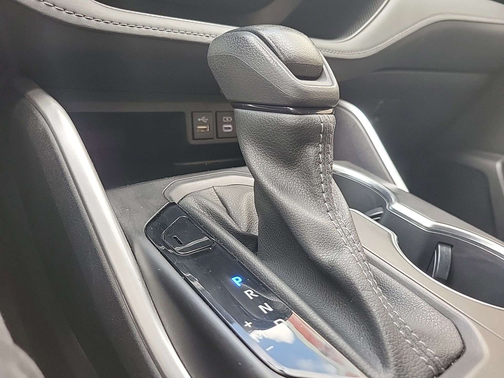 Used 2023 Toyota Highlander L image 33