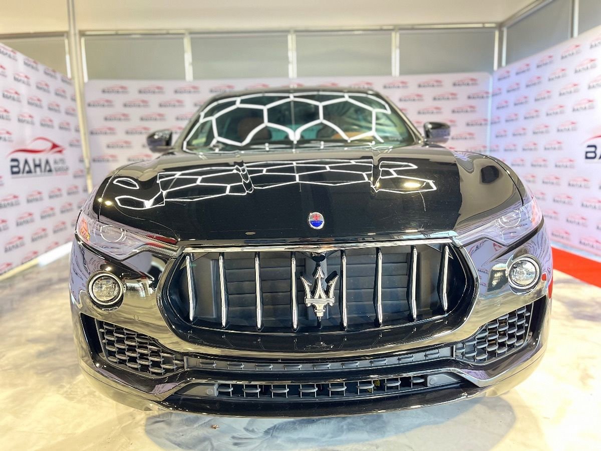Used 2021 Maserati Levante AWD/4WD image 2