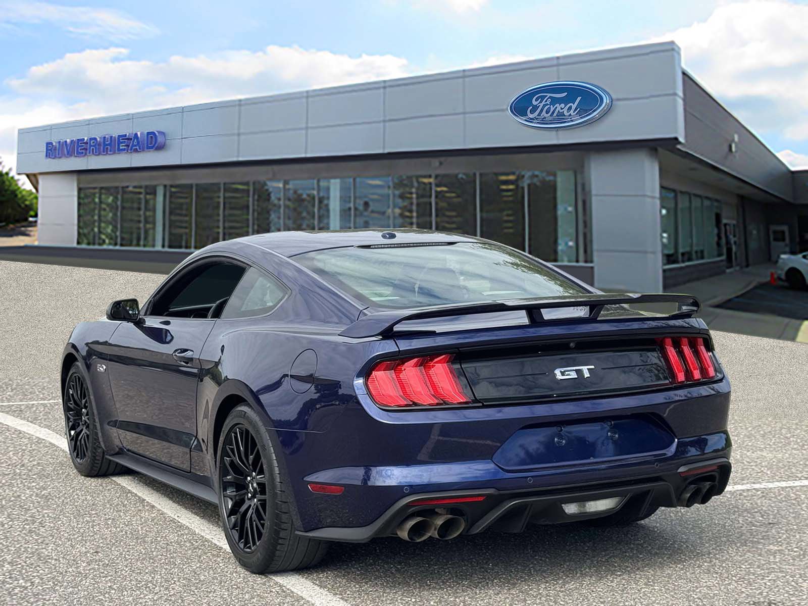 Used 2018 Ford Mustang GT w/ GT Performance Package image 4