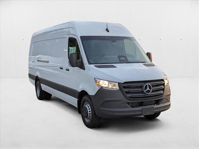New 2025 Mercedes-Benz Sprinter 4500 image 7