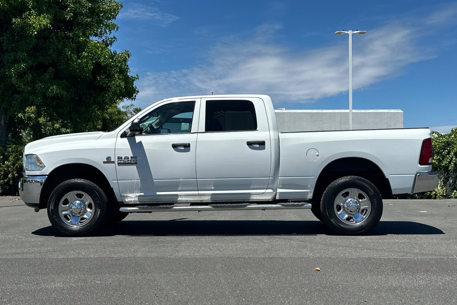 Used 2014 RAM 2500 Tradesman w/ Chrome Appearance Group AWD/4WD image 7