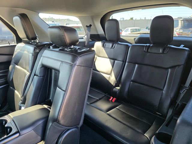 Used 2022 Ford Explorer XLT w/ Equipment Group 202A image 17