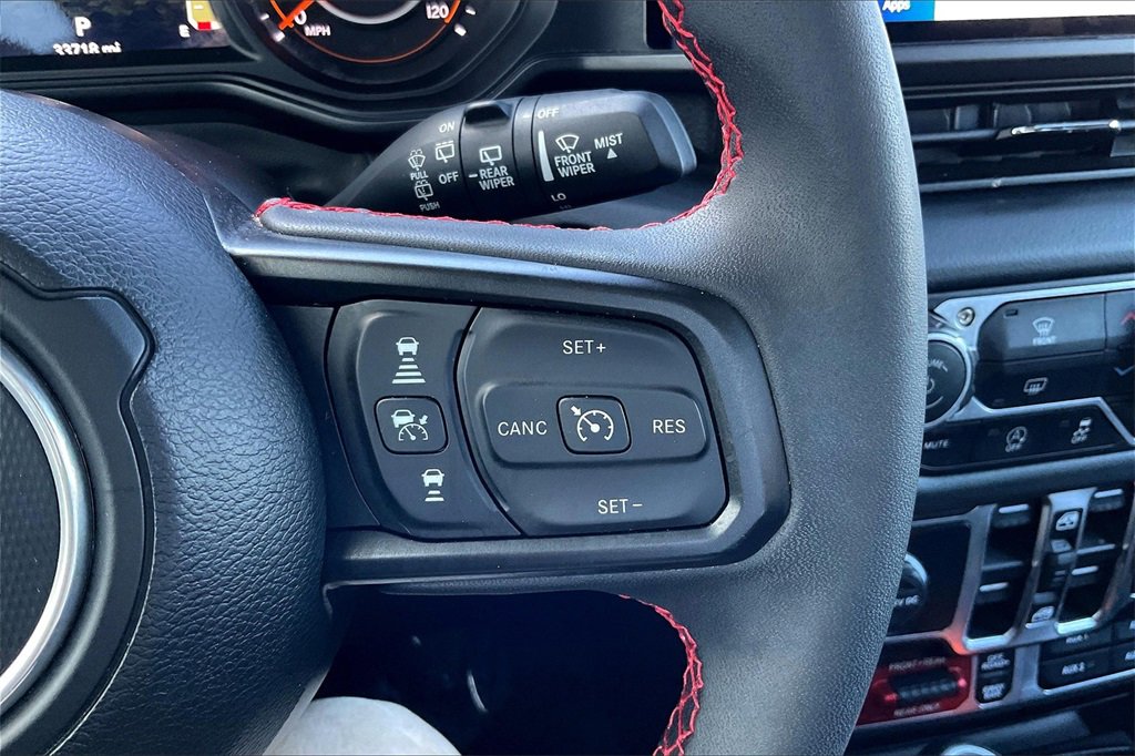 Used 2024 Jeep Wrangler Unlimited Rubicon image 19