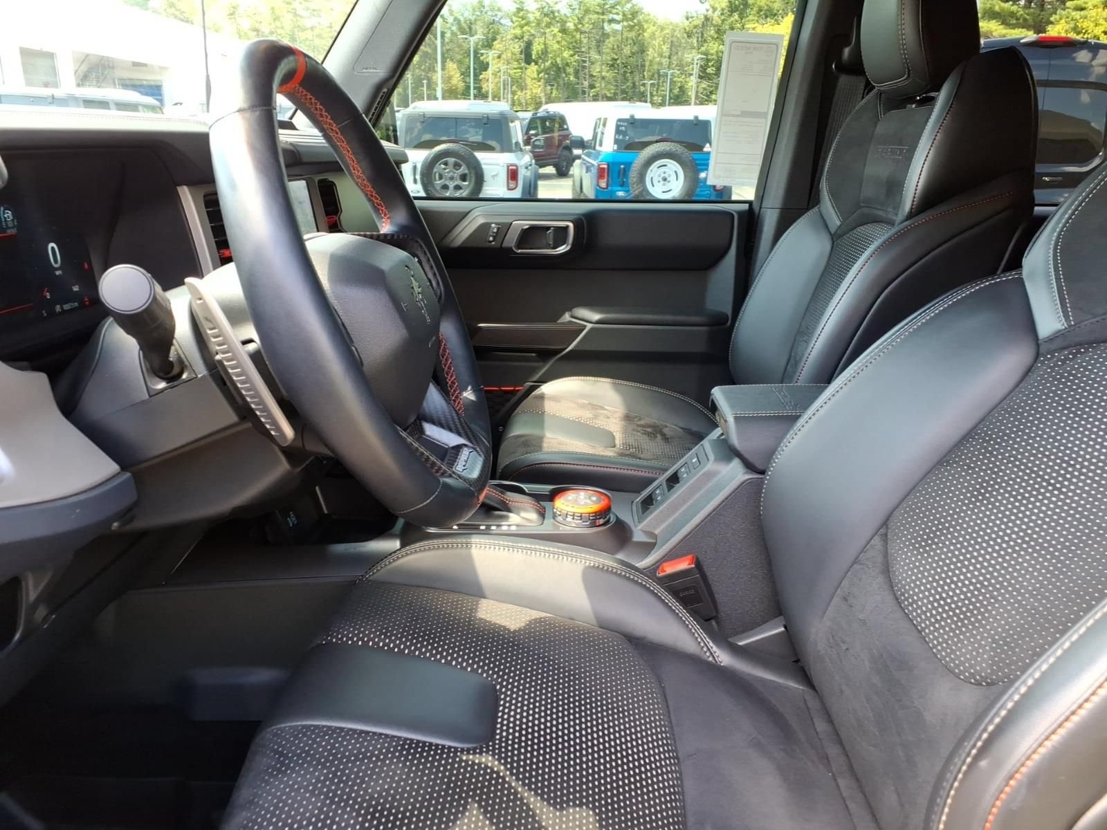 Used 2024 Ford Bronco Raptor w/ Interior Carbon Fiber Pack 6 AWD/4WD image 17