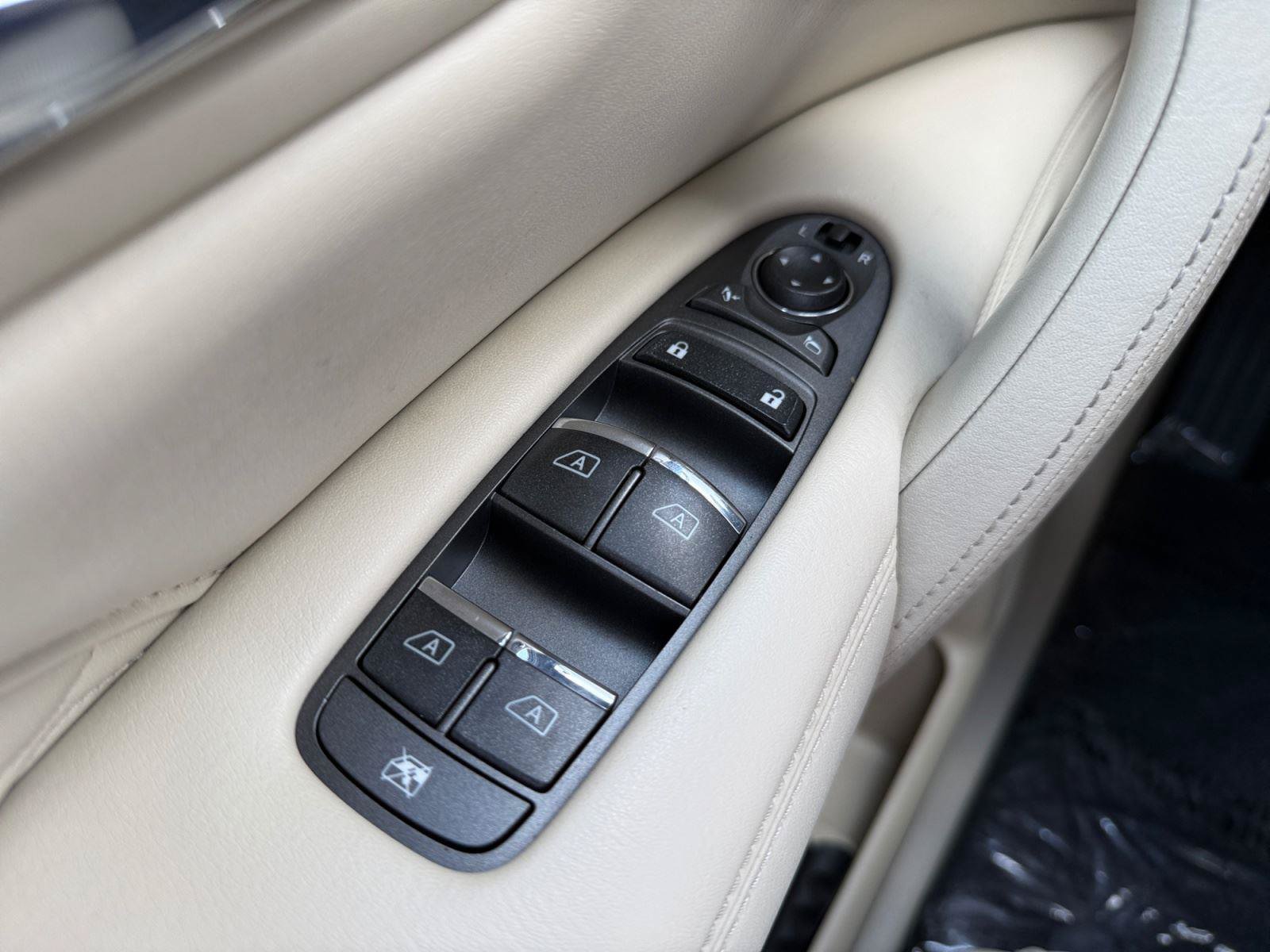 Used 2021 INFINITI QX80 Sensory w/ Cargo Package AWD/4WD image 24
