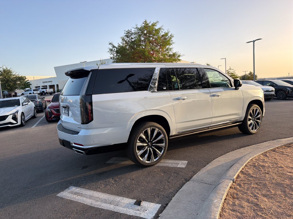 New 2026 Cadillac Escalade ESV Platinum Luxury w/ LPO, Floor Liner Package AWD/4WD image 9