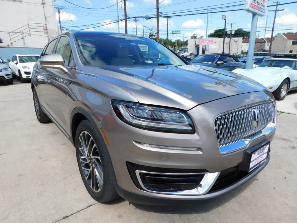 Used 2019 Lincoln Nautilus Reserve w/ Cargo Utility Package image 1