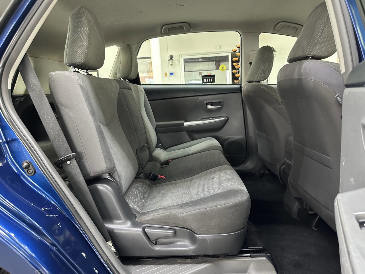 Used 2012 Toyota Prius V image 15