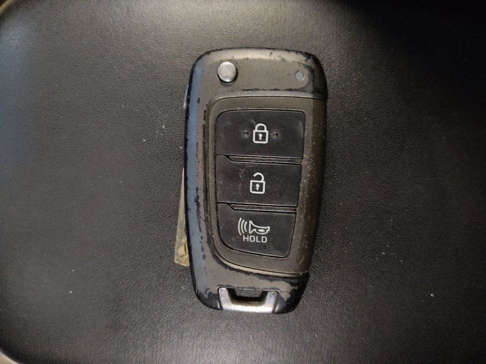 Used 2021 Hyundai Venue SEL FWD image 32