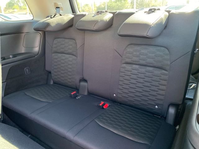 New 2025 Nissan Pathfinder SV w/ Black Appearance Package image 12