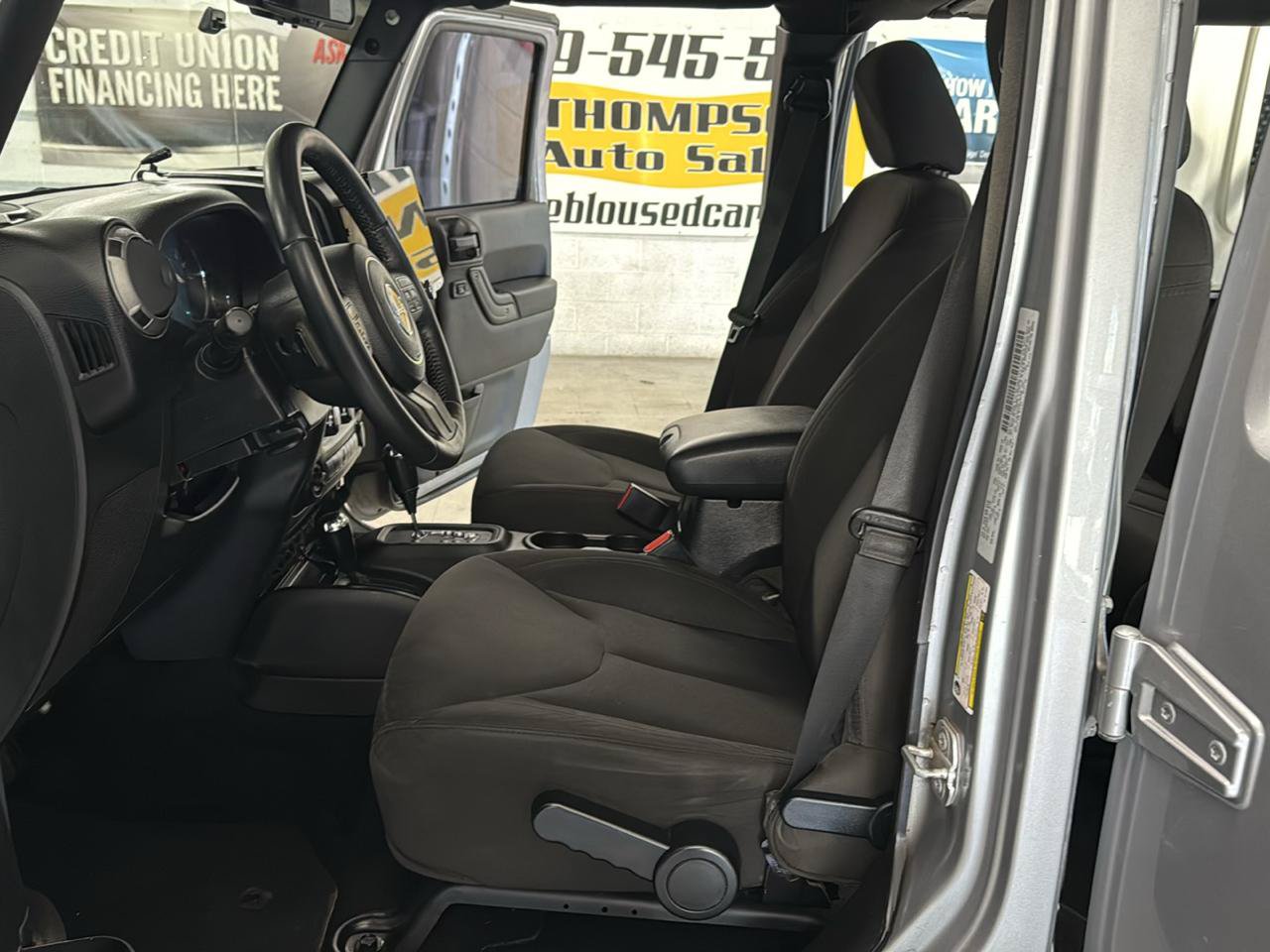 Used 2016 Jeep Wrangler Unlimited Sport w/ Quick Order Package 24S AWD/4WD image 8