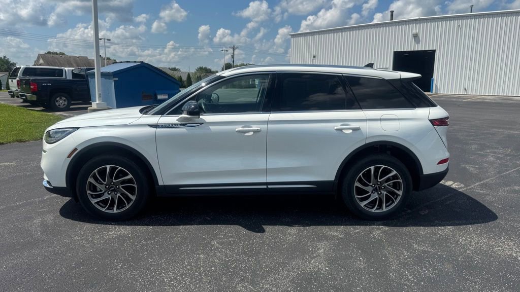 Used 2022 Lincoln Corsair FWD w/ Equipment Group 101A image 4