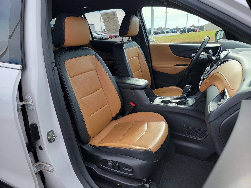 Used 2018 Chevrolet Equinox Premier image 11