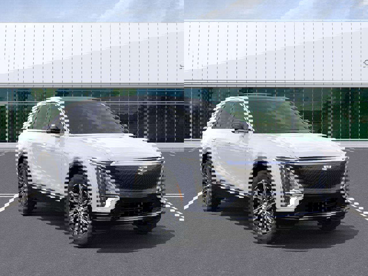 New 2026 Cadillac Lyriq Luxury image 7